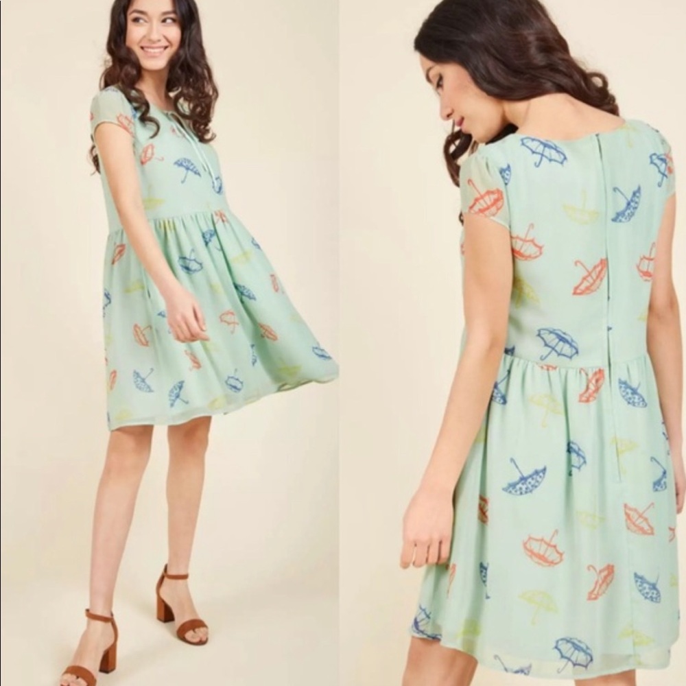 ModCloth Rainy Day Umbrella Dress, Size XS